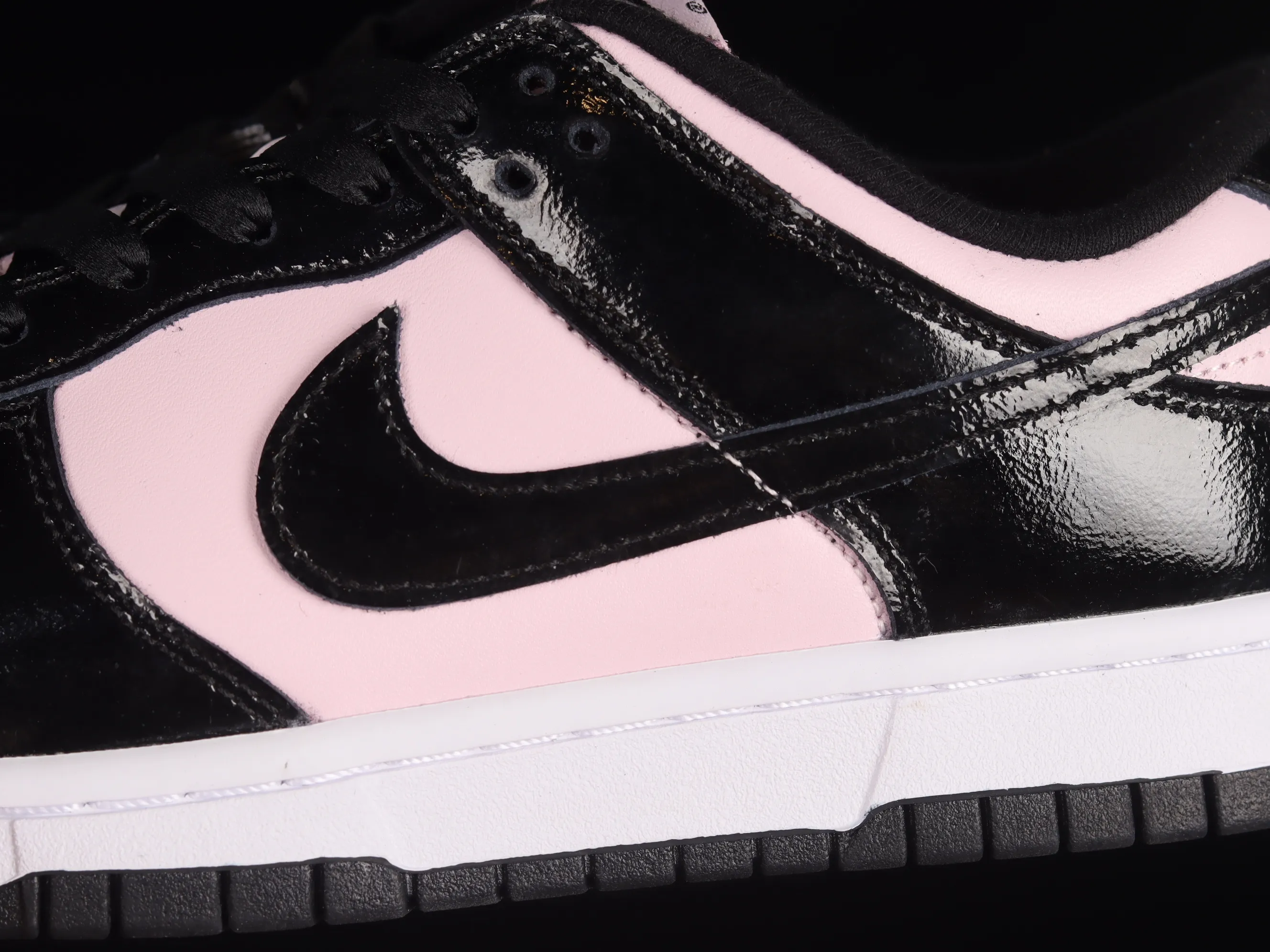 All categories Nk SB Dunk series Nk SB Dunk Low low-top sneakers F version Nk Dunk Low "Pink Black" black pink SB low-top sports and leisure sneakers DJ9955-600